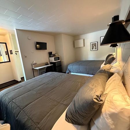New Country Motel Swan River Екстер'єр фото